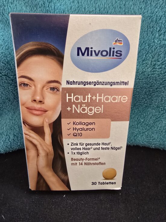 Vitamīni matiem, nagiem un ādai ar kolagēnu, hialuronskābi un Q10