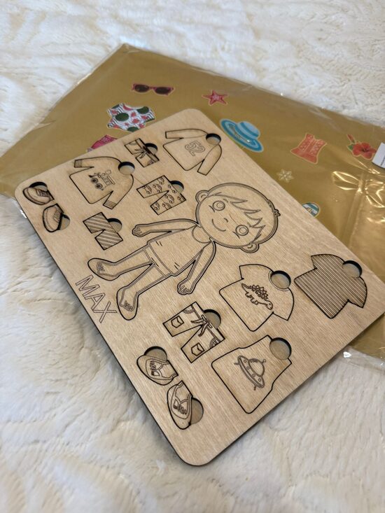 Puzzle LOJA un MAX roku darbs 