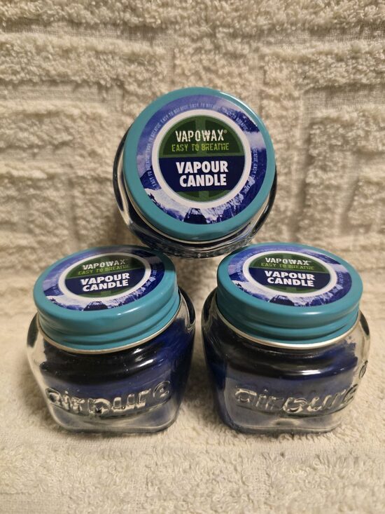 Svece ar aromātu, kas atvieglo elpošanu.