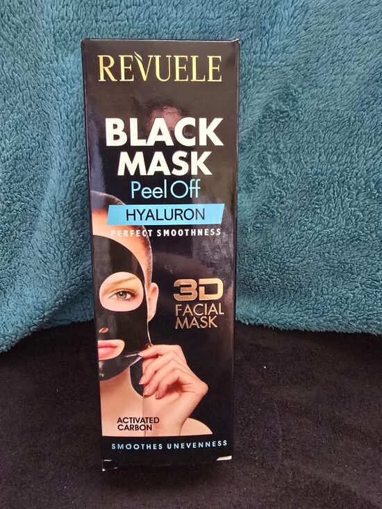 Melna sejas maska ​​ar noņemamu pārklājumu Revuele Black Mask Peel Off Hyaluron.