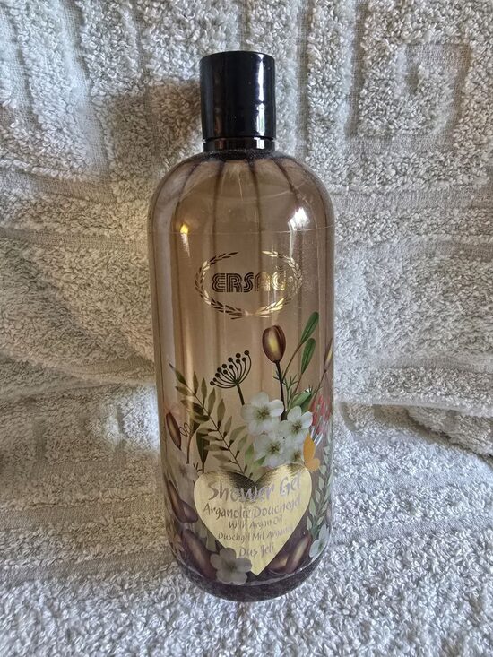 Dušas želeja ERSAG  ar priežu ekstraktu 500 ml