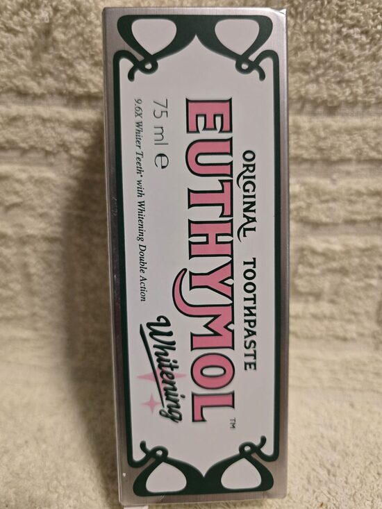 Angļu balinoša zobu pasta