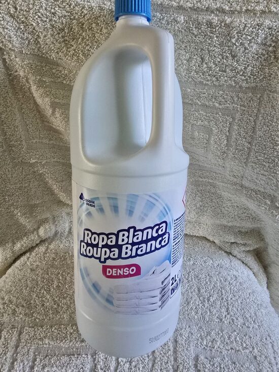 Balts veļas balinātājs 2 litri