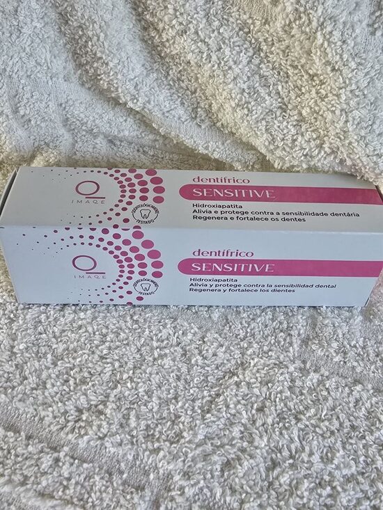 Zobu pasta  jutīgiem zobiem 75 ml.