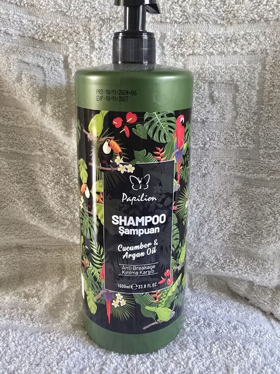Šampūns ar gurķi un argāna eļļu  1 litrs
