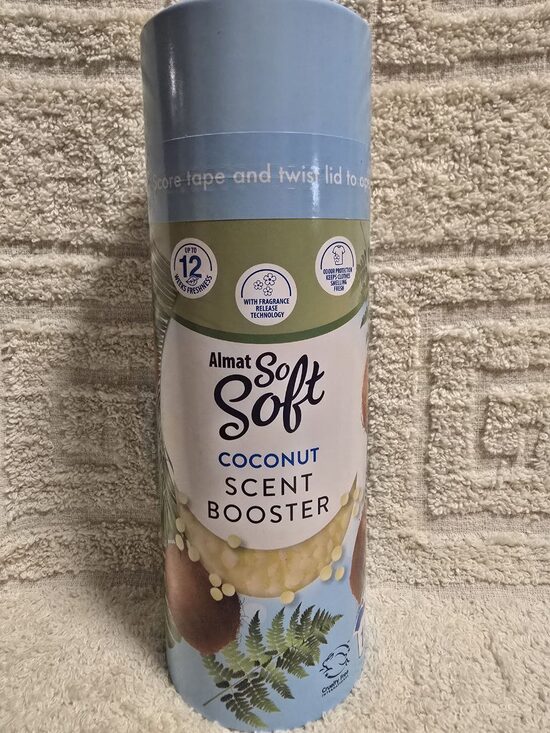 Almat So Soft Coconut Scent Booster veļas aromāts.